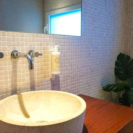 Dom wakacyjny Marlages House Lavra