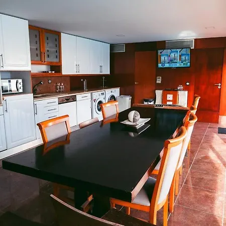 Dom wakacyjny Marlages House *