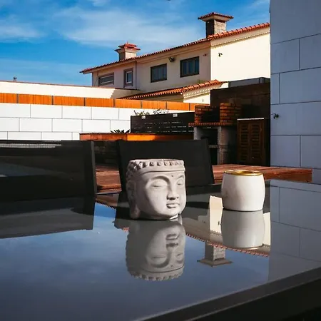 Dom wakacyjny Marlages House *